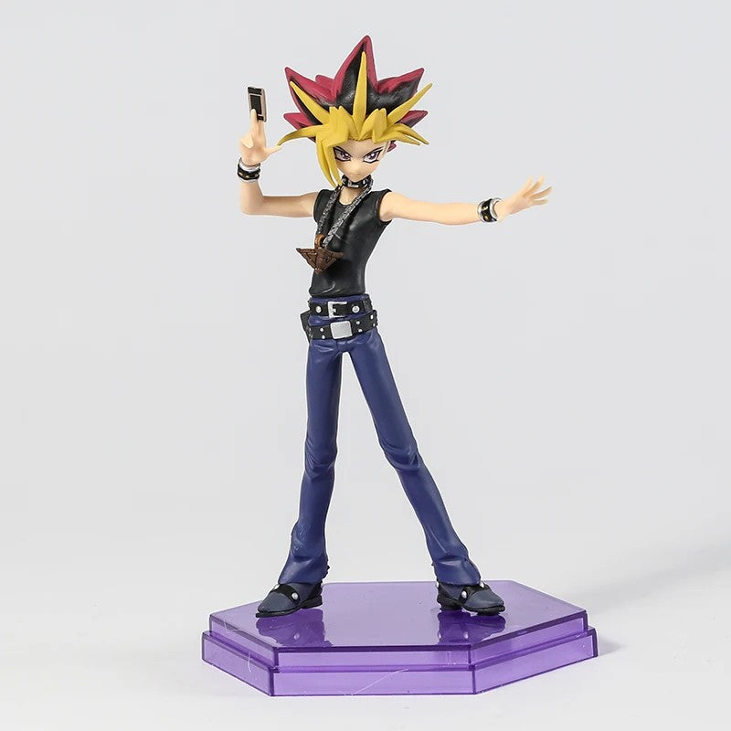 Estátuas Yu-gi-oh! - Yugi e Feiticeira Negra