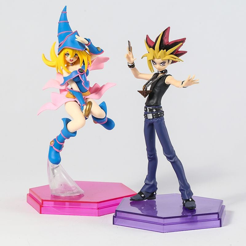 Estátuas Yu-gi-oh! - Yugi e Feiticeira Negra