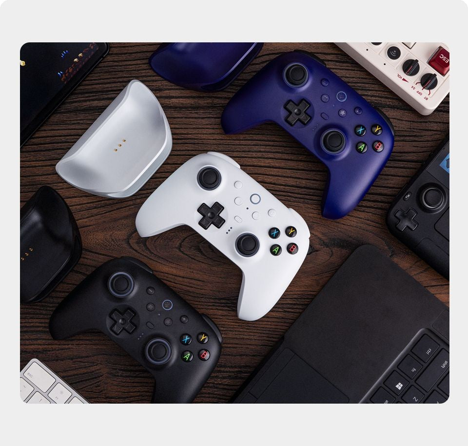 Controle Wireless Hall Effect multiplataforma com Dock de carregamento - 8-BitDo